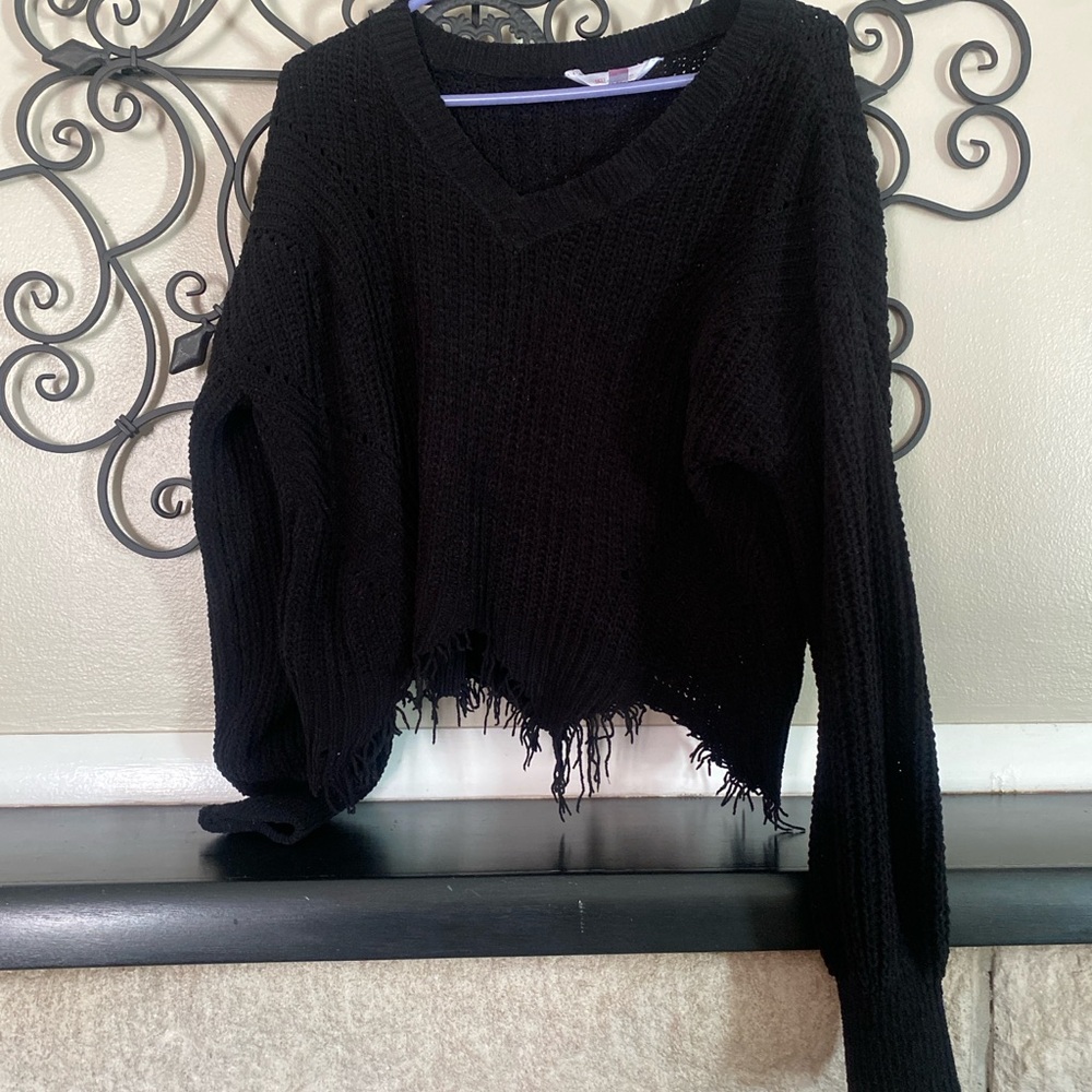 No Boundaries Black V-Neck Sweater with Frayed Hem